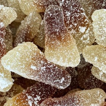 Zet je beste beentje voor met de zure Lutti cola voeten!